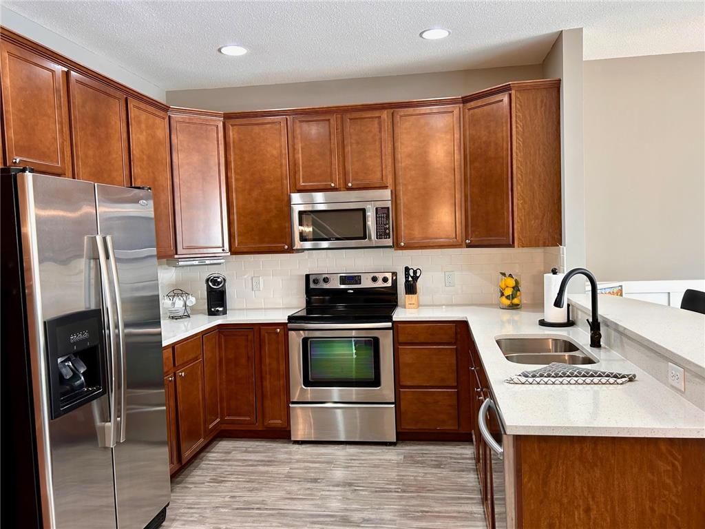 11866 Emery Village Drive N #3102