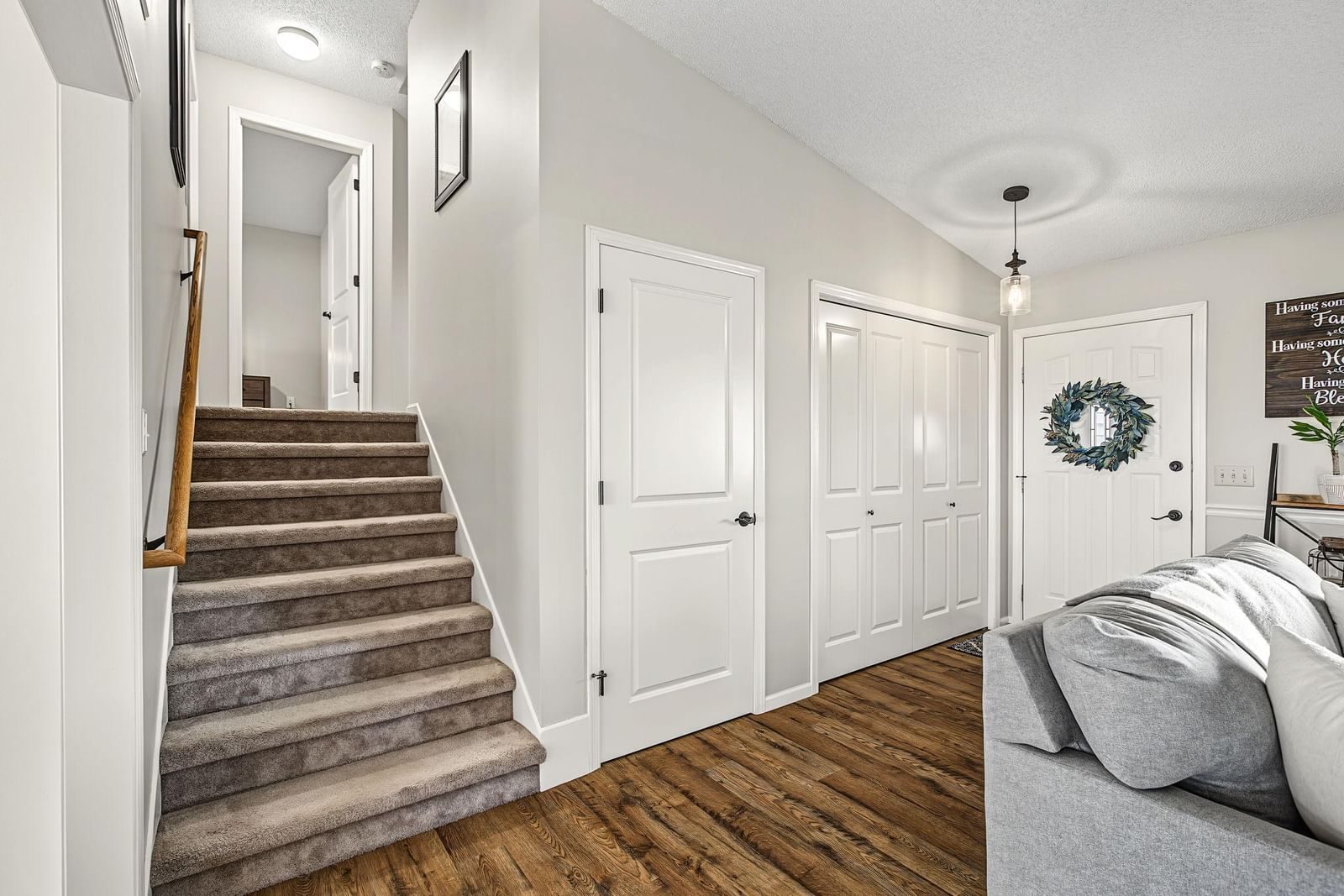Property Photograph 17