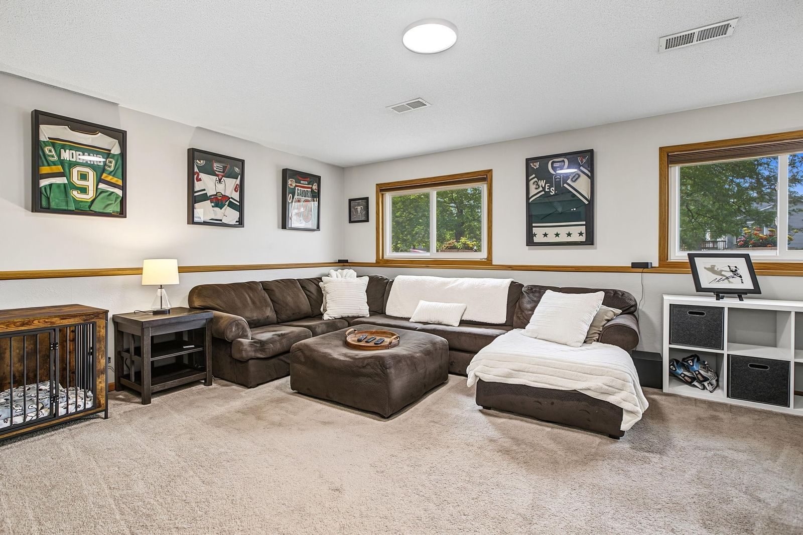 Property Photograph 26