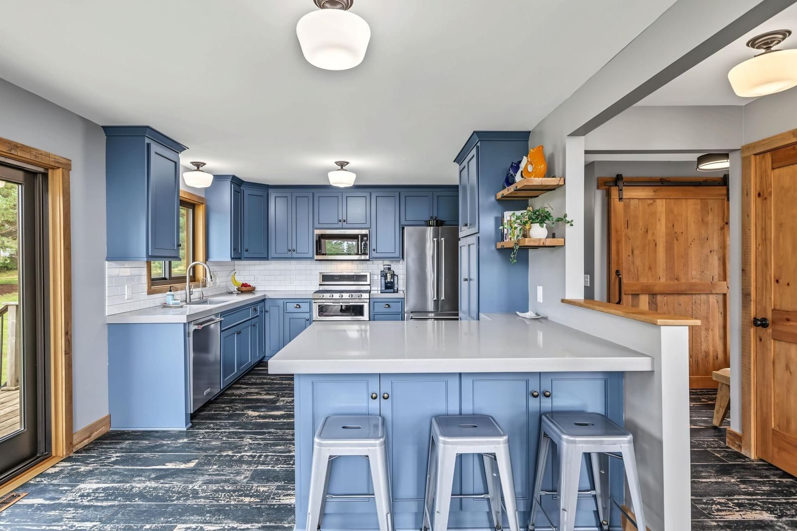 Property Photograph 16