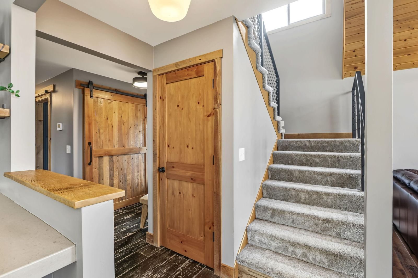 Property Photograph 25