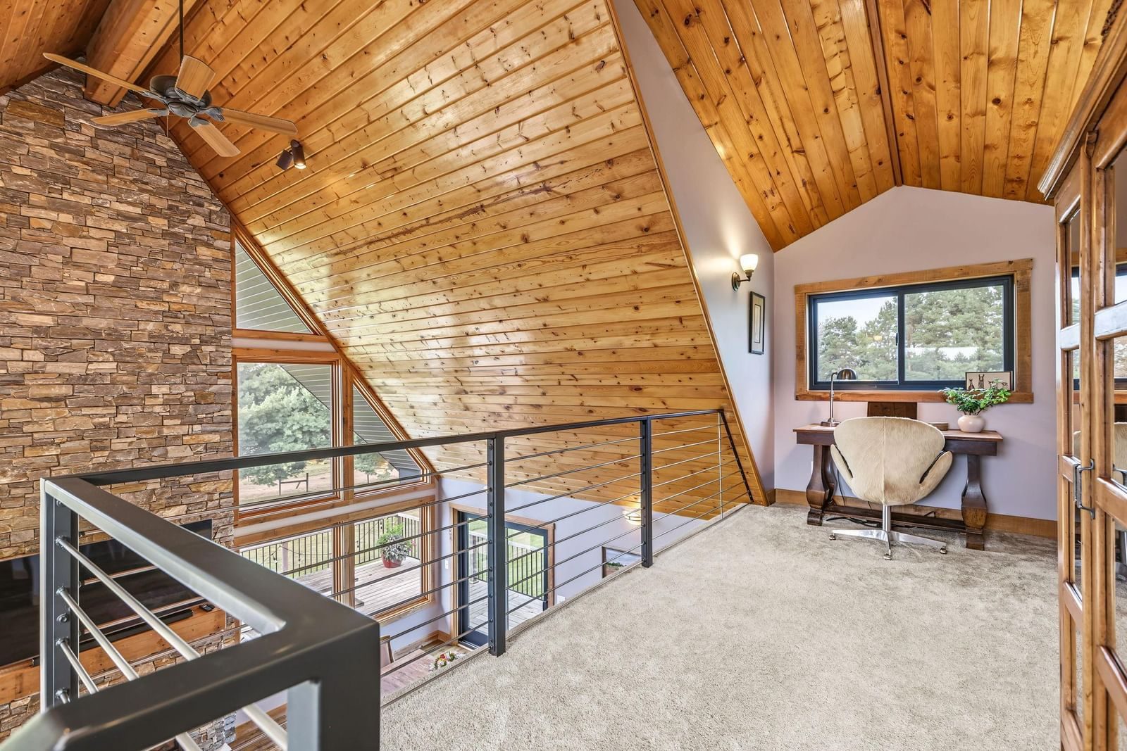 Property Photograph 27