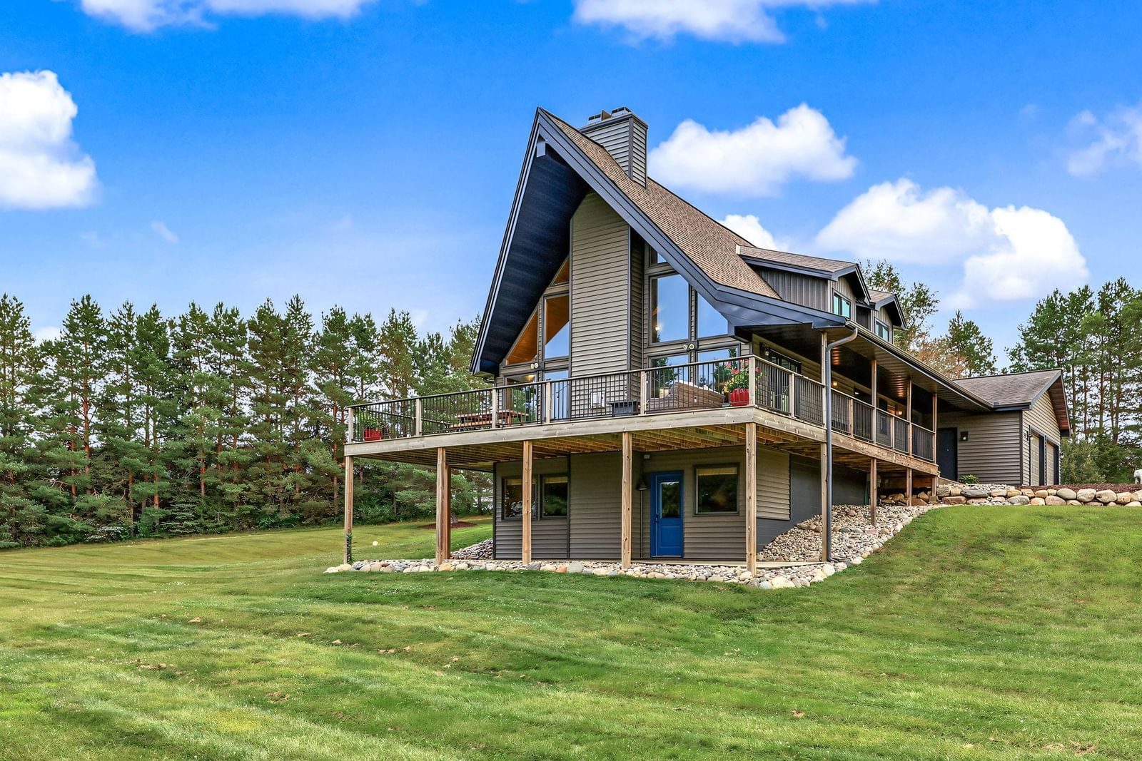 Property Photograph 47