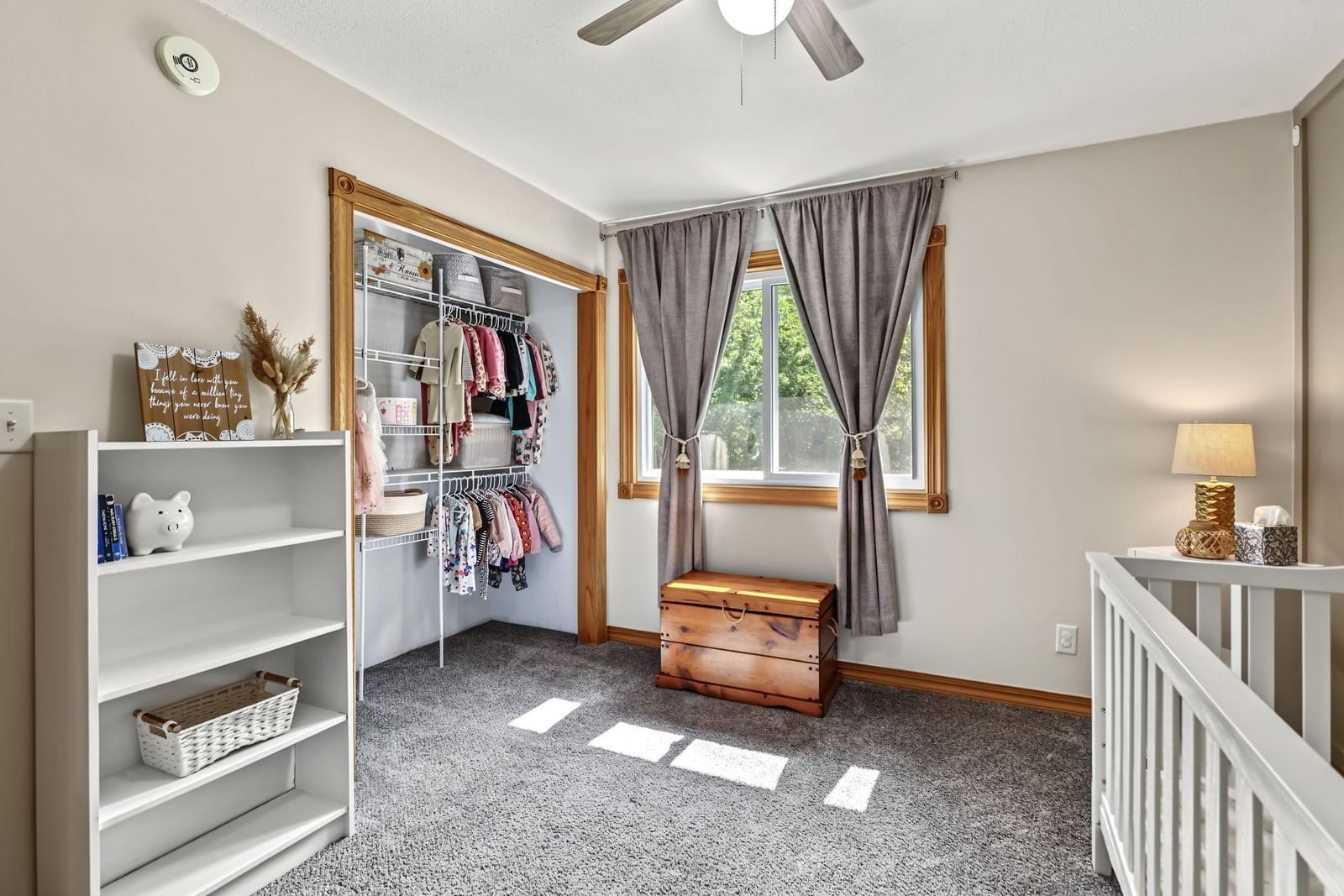 Property Photograph 28